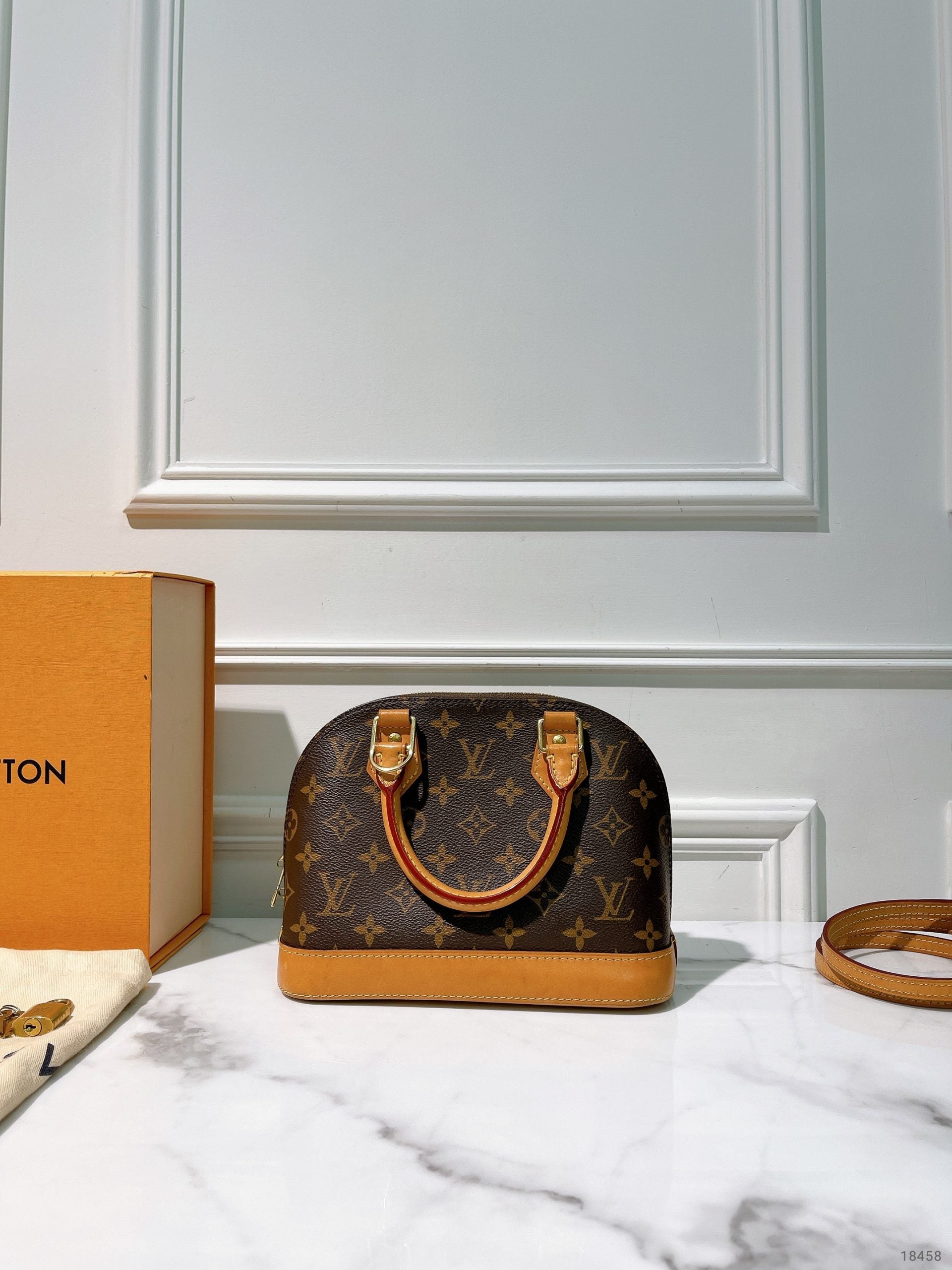 LV ALMA BB, Monogram