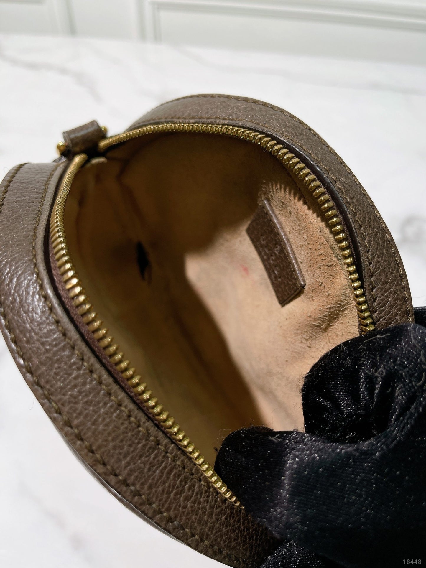 GUCCI OPHIDIA CLUTCH WITH CHAIN