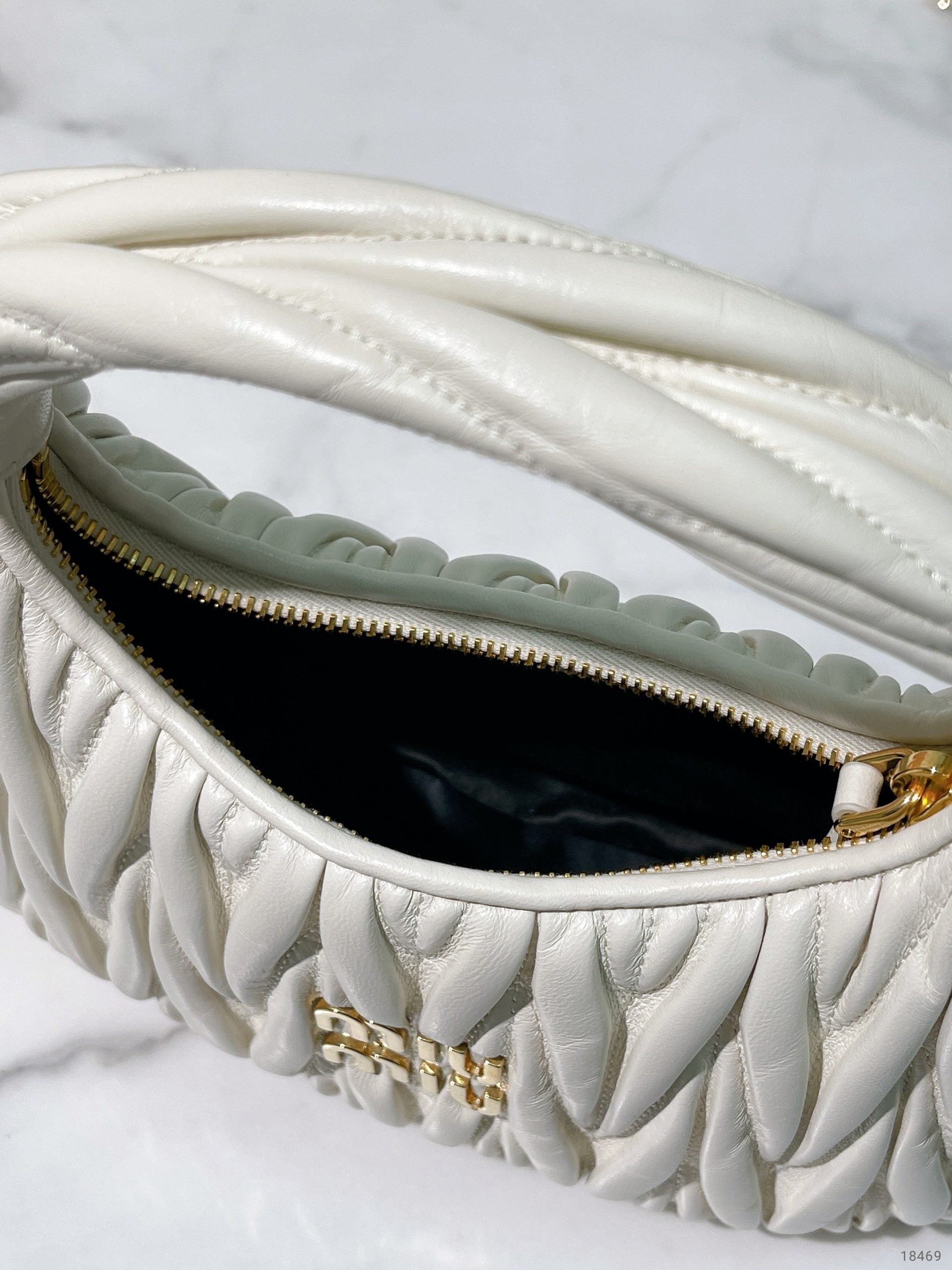 MIUMIU SMALL WANDER, White/Gold