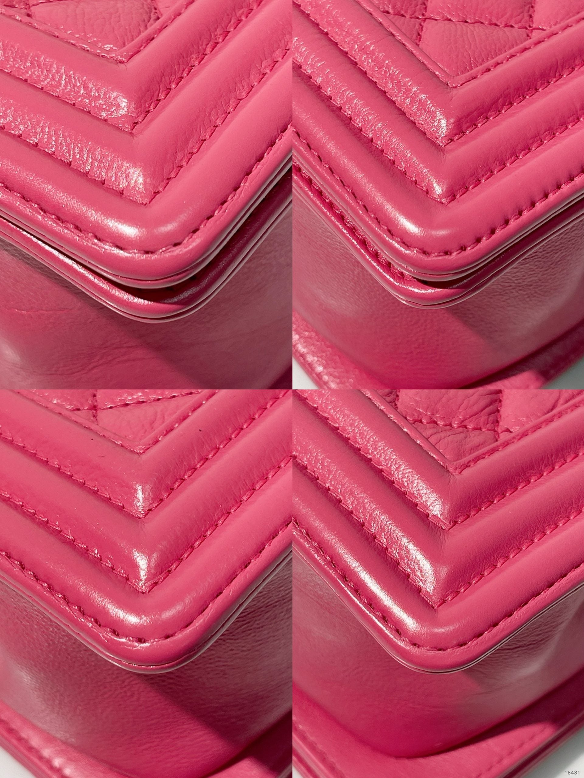 CHANEL MEDIUM BOY HANDBAG, Pink/Silver