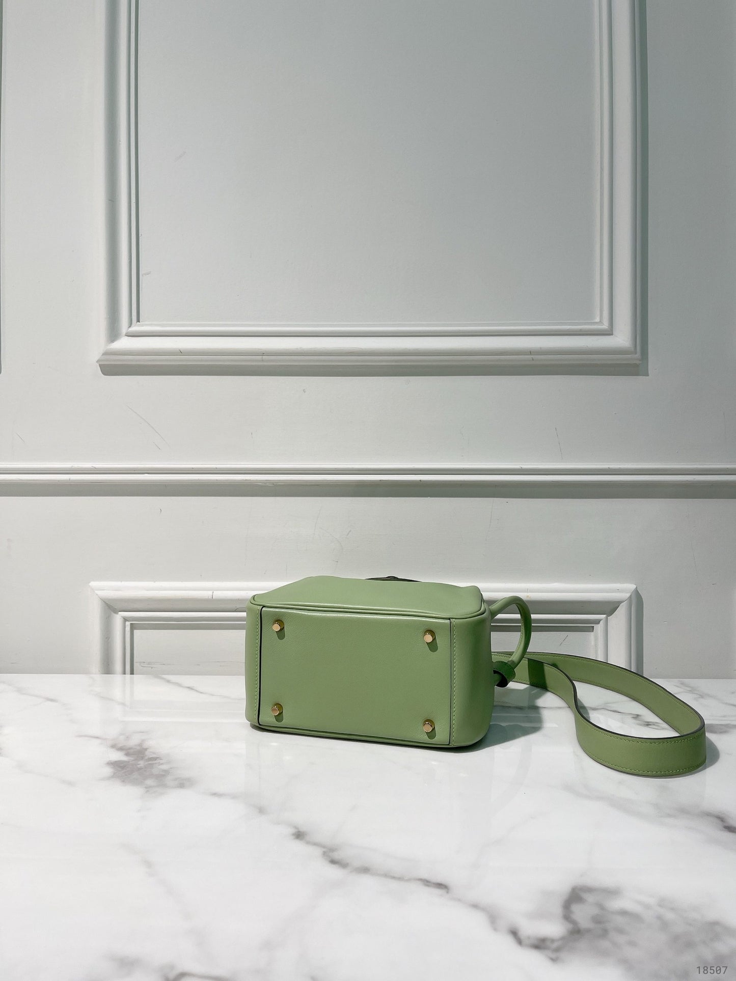 HERMES MINI LINDY, Vert Criquet/Gold
