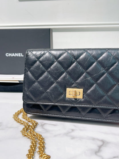 CHANEL 2.55 WOC, Black/Gold