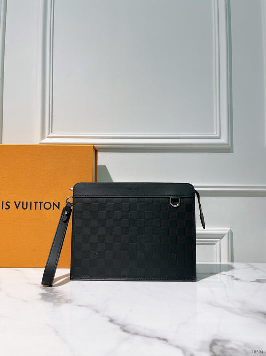 LV INFINI CLUTCH