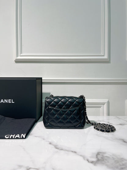 CHANEL MINI SQUARE, Black/Silver