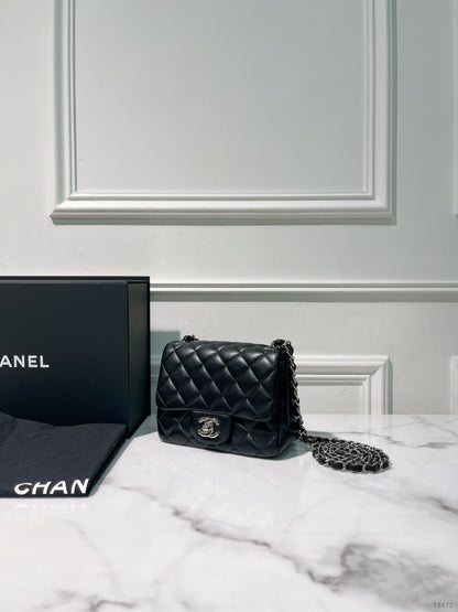 CHANEL MINI SQUARE, Black/Silver