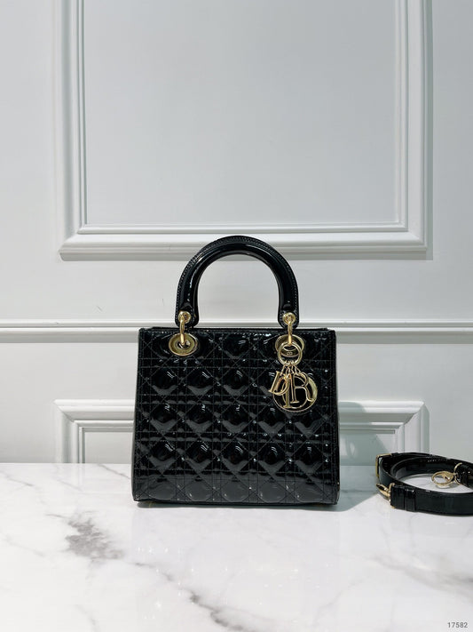 DIOR MEDIUM LADY DIOR BAG, Black/Gold