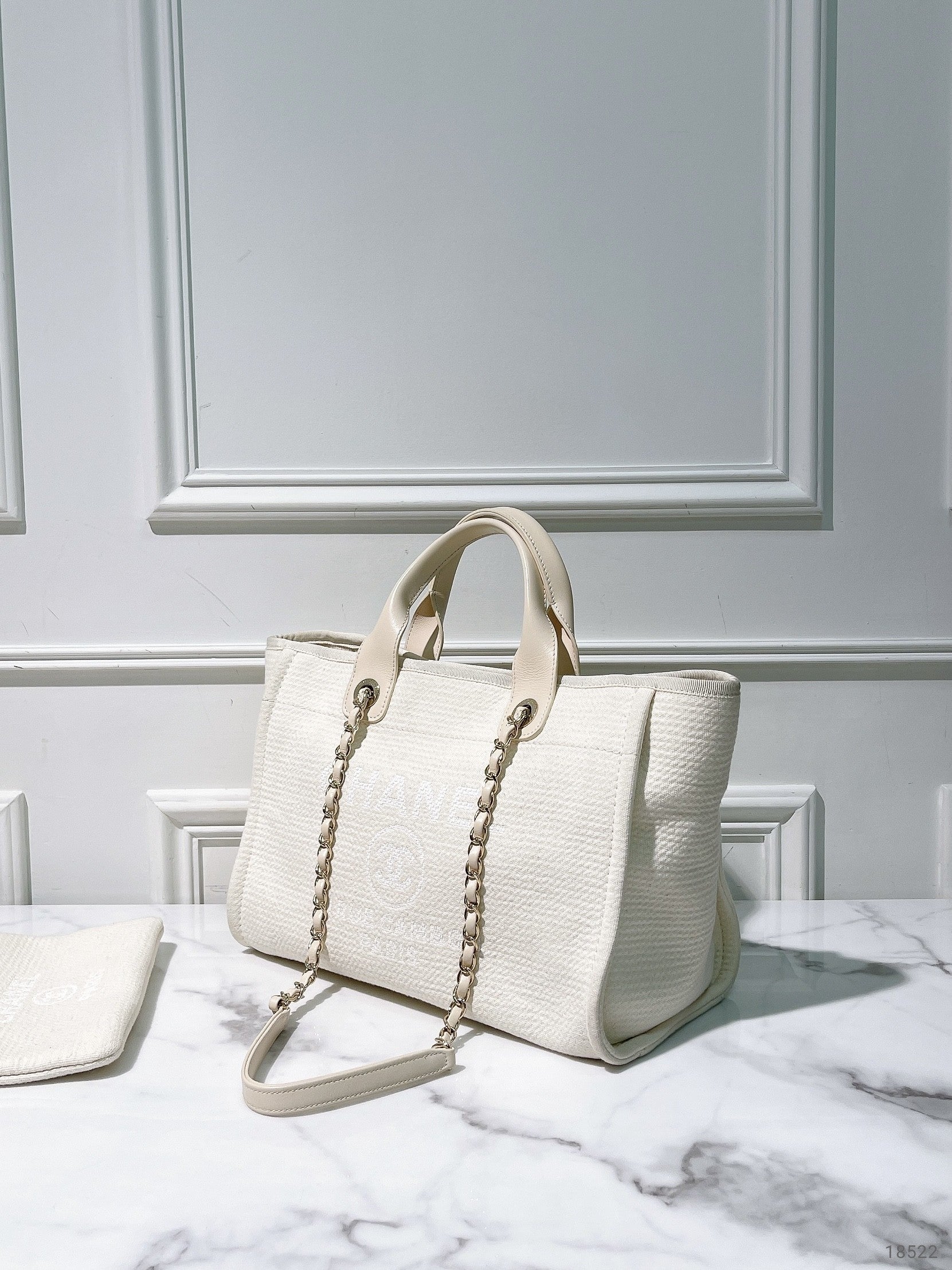 CHANEL SMALL DEAUVILLE SHOPPING TOTE, White