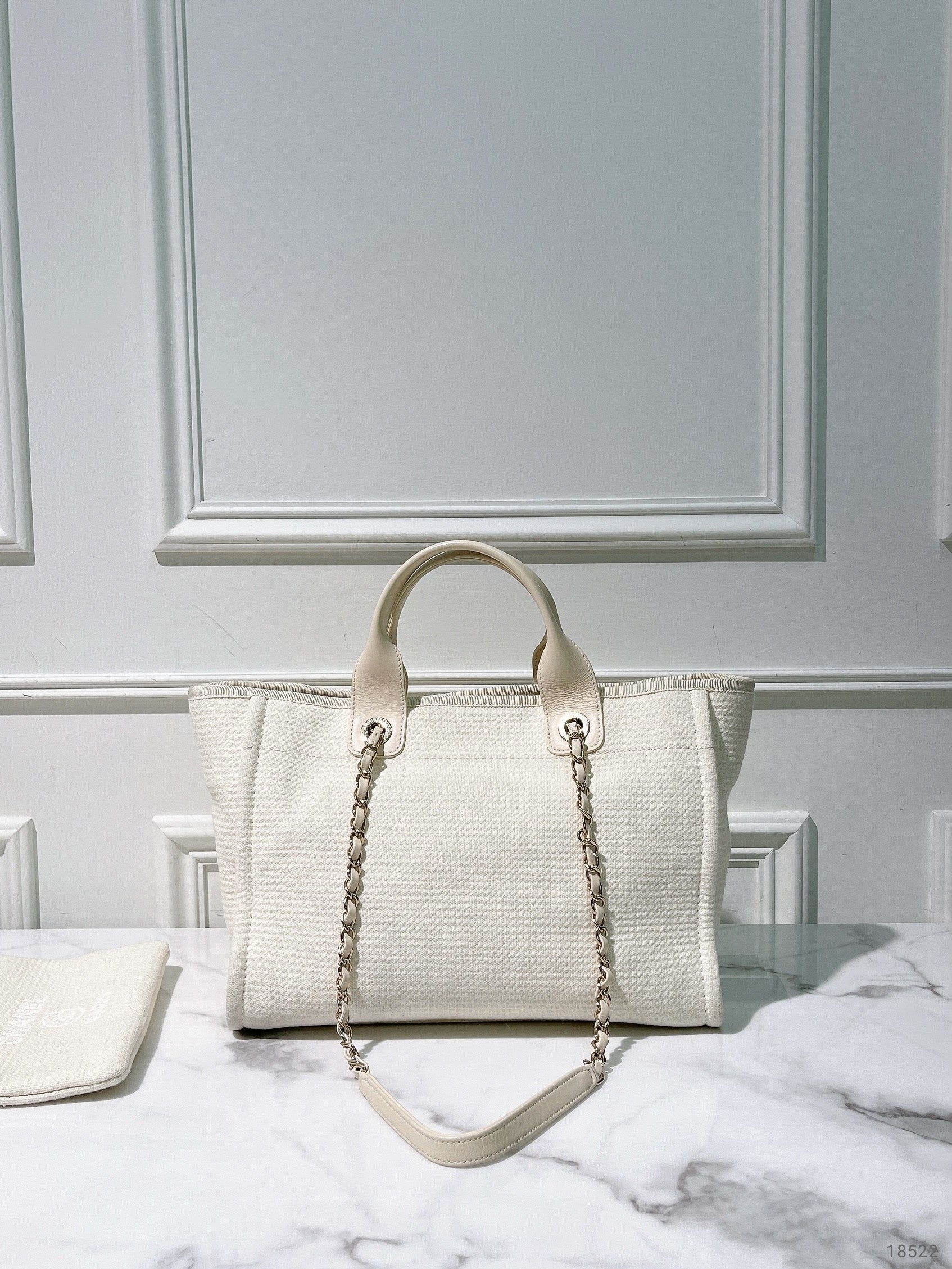 CHANEL SMALL DEAUVILLE SHOPPING TOTE, White