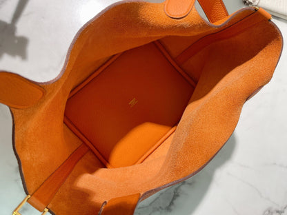 HERMES PICOTIN LOCK 22, Orange/Gold