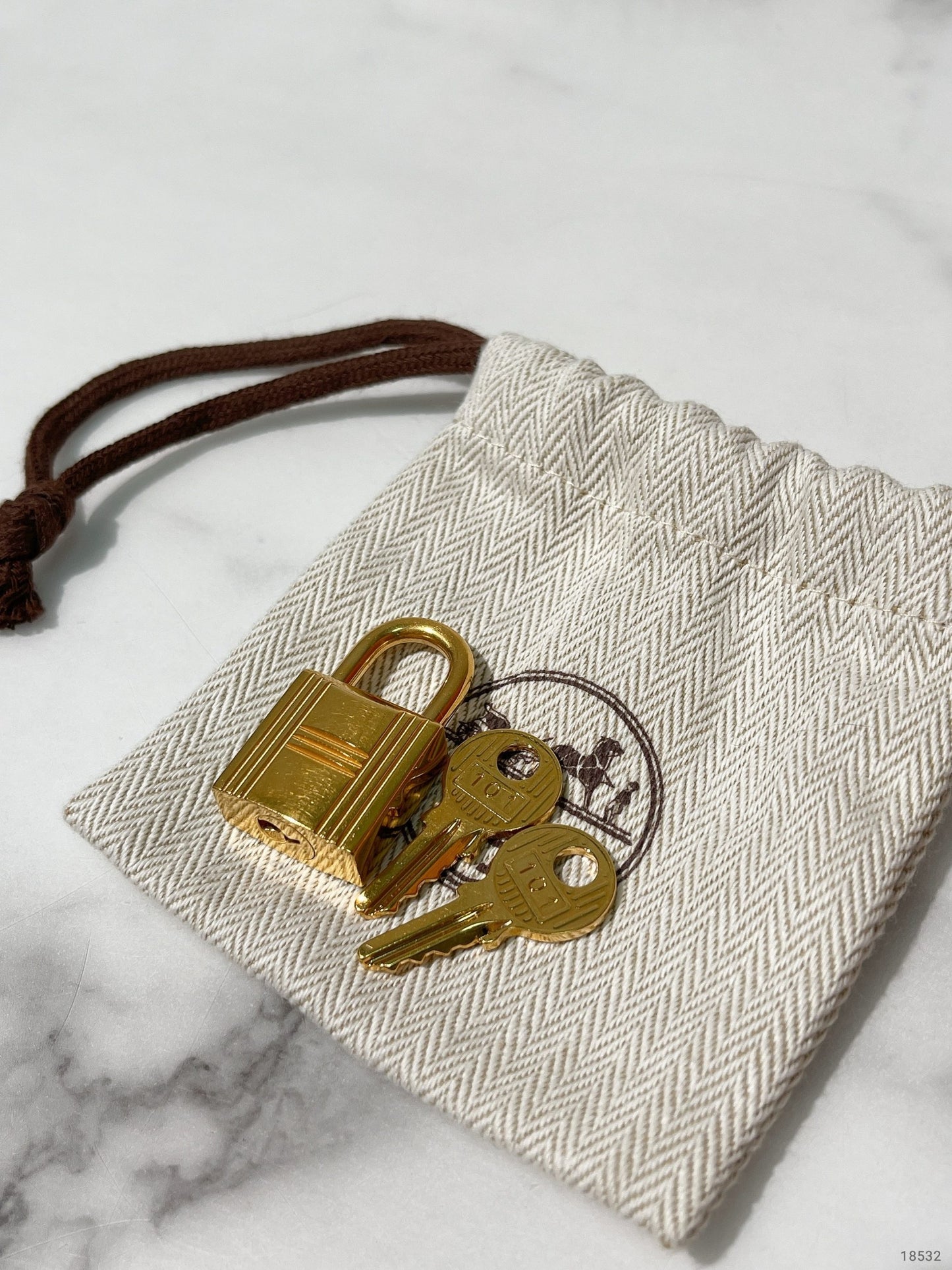 HERMES PICOTIN LOCK 22, Orange/Gold