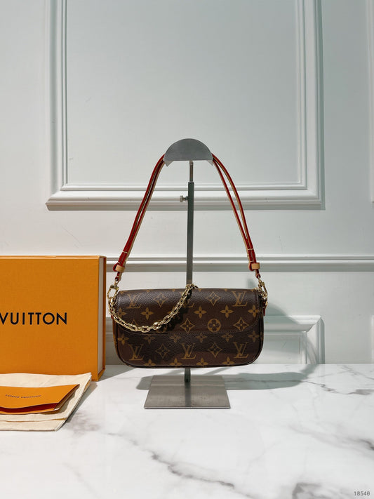 LV IVY, Monogram/Gold