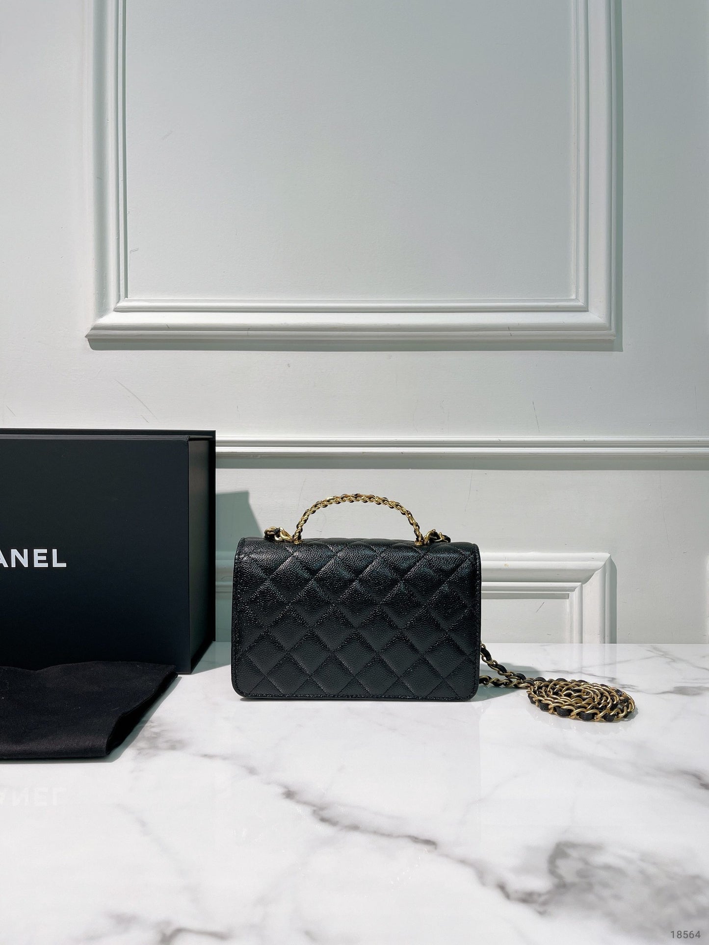 CHANEL TOP HANDLE WOC, Black/Gold