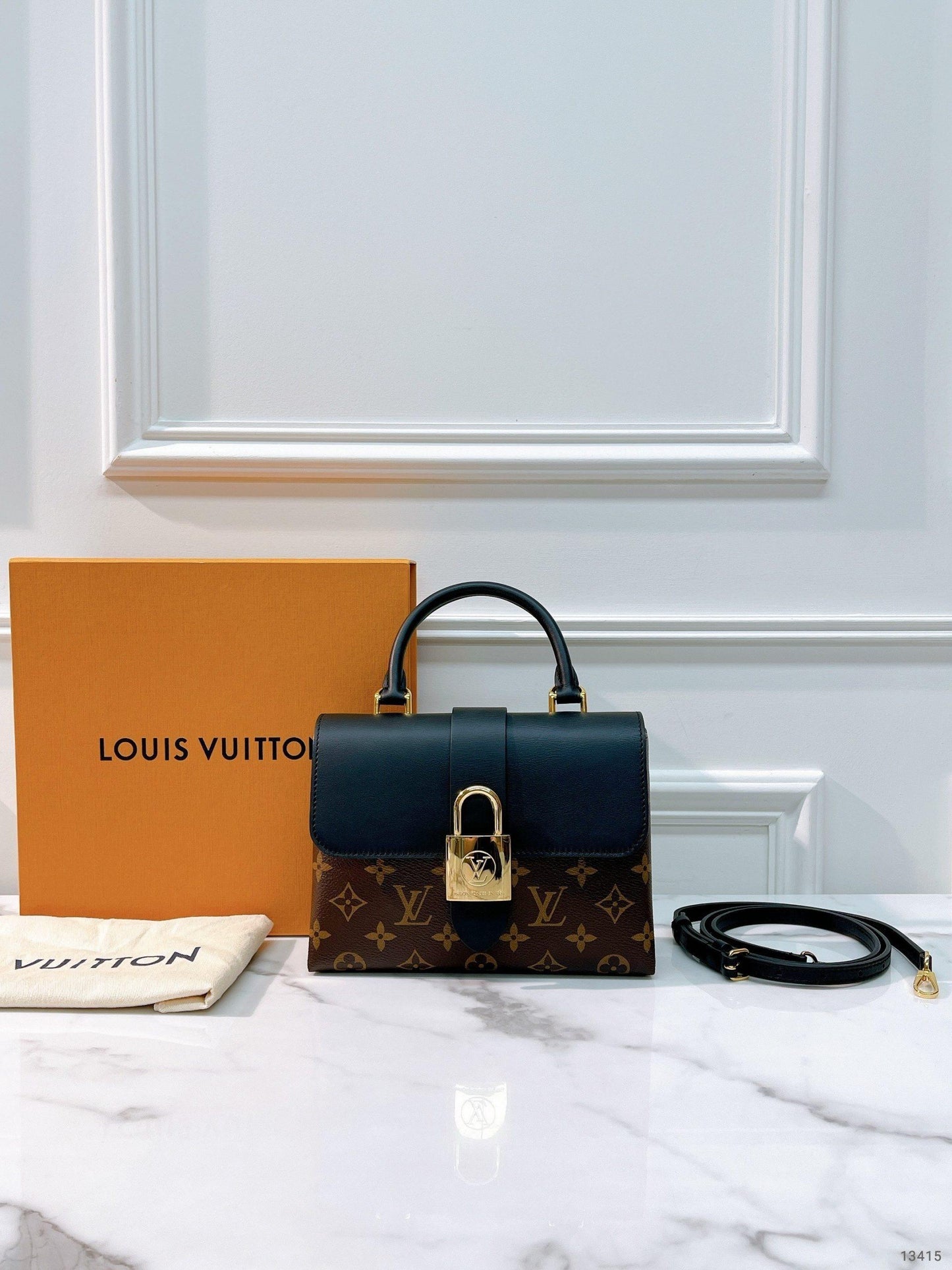 LOUIS VUITTON LOCKY BB