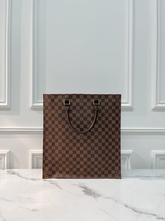 LOUIS VUITTON VINTAGE TOTE