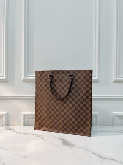 LOUIS VUITTON VINTAGE TOTE