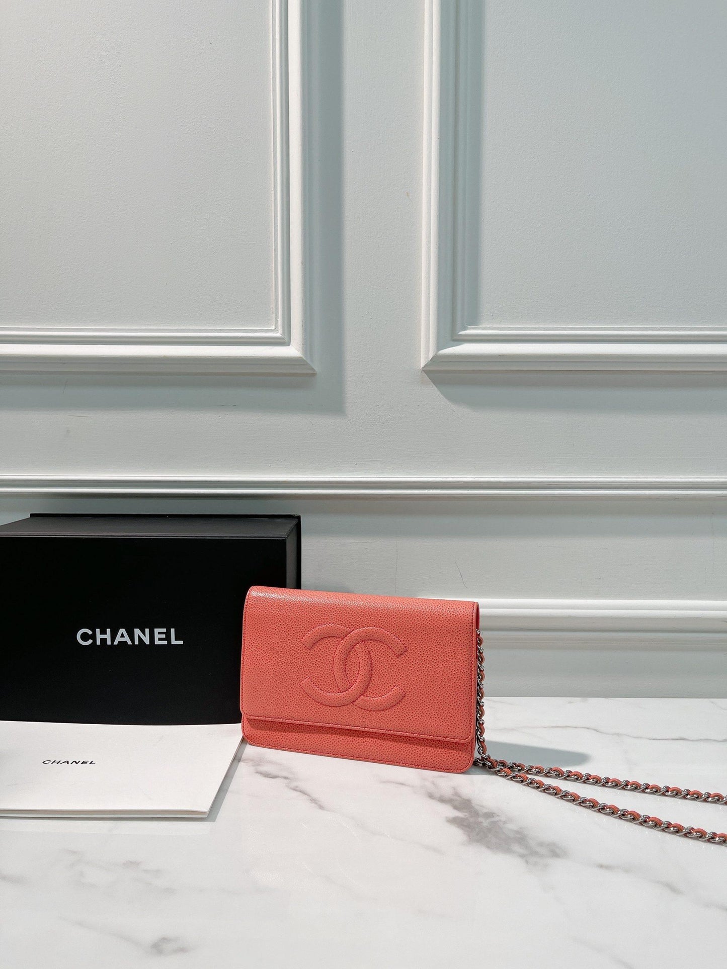 CHANEL WALLET ON CHAIN