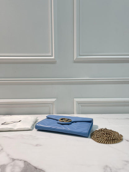 GUCCI WALLET ON CHAIN