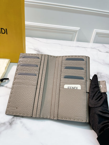 FENDI WALLET