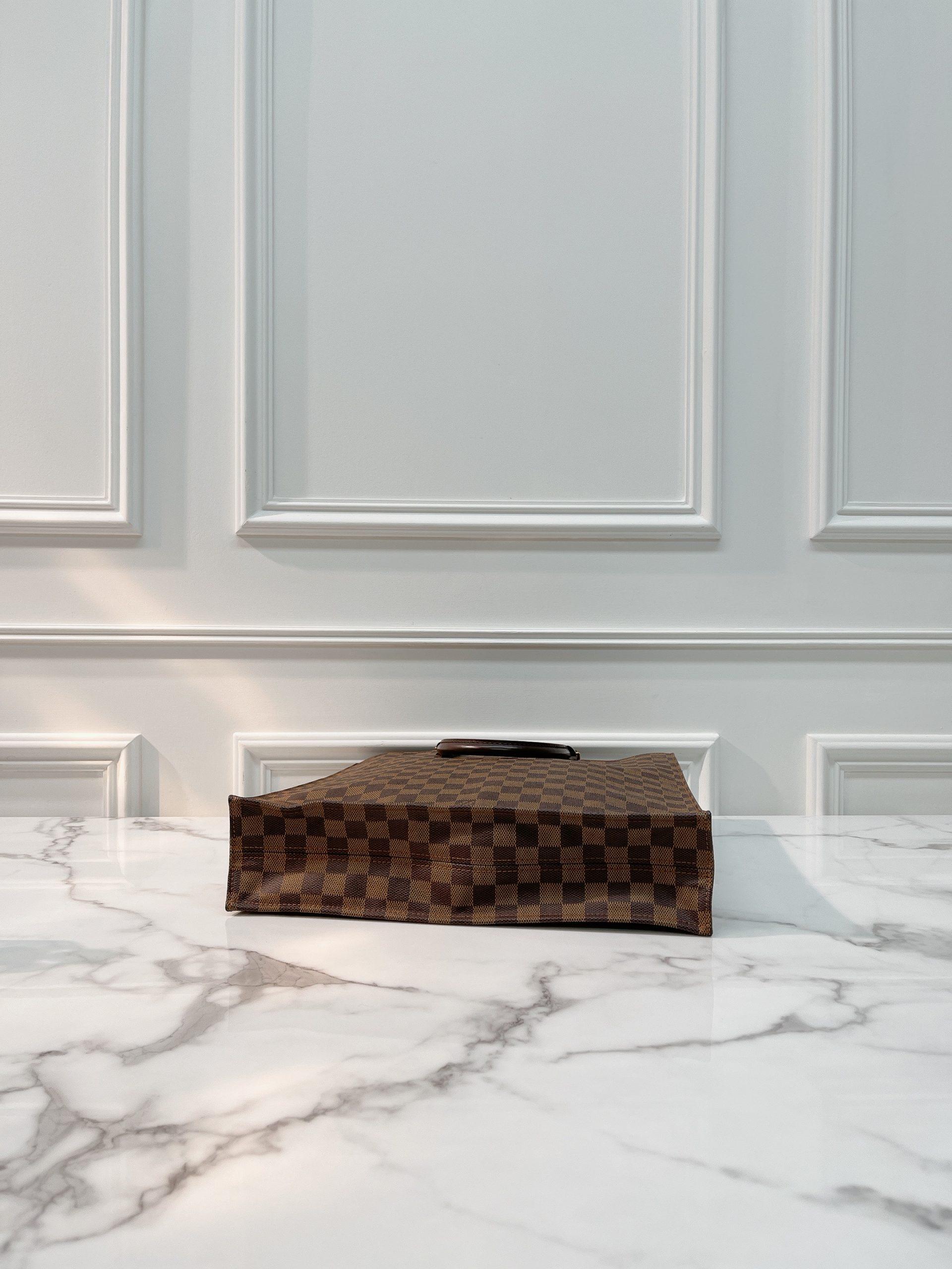 LOUIS VUITTON VINTAGE TOTE