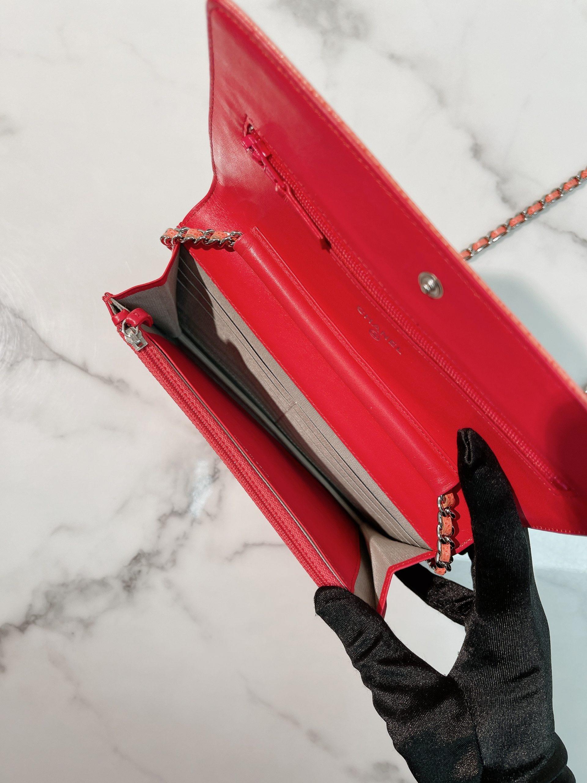 CHANEL WALLET ON CHAIN