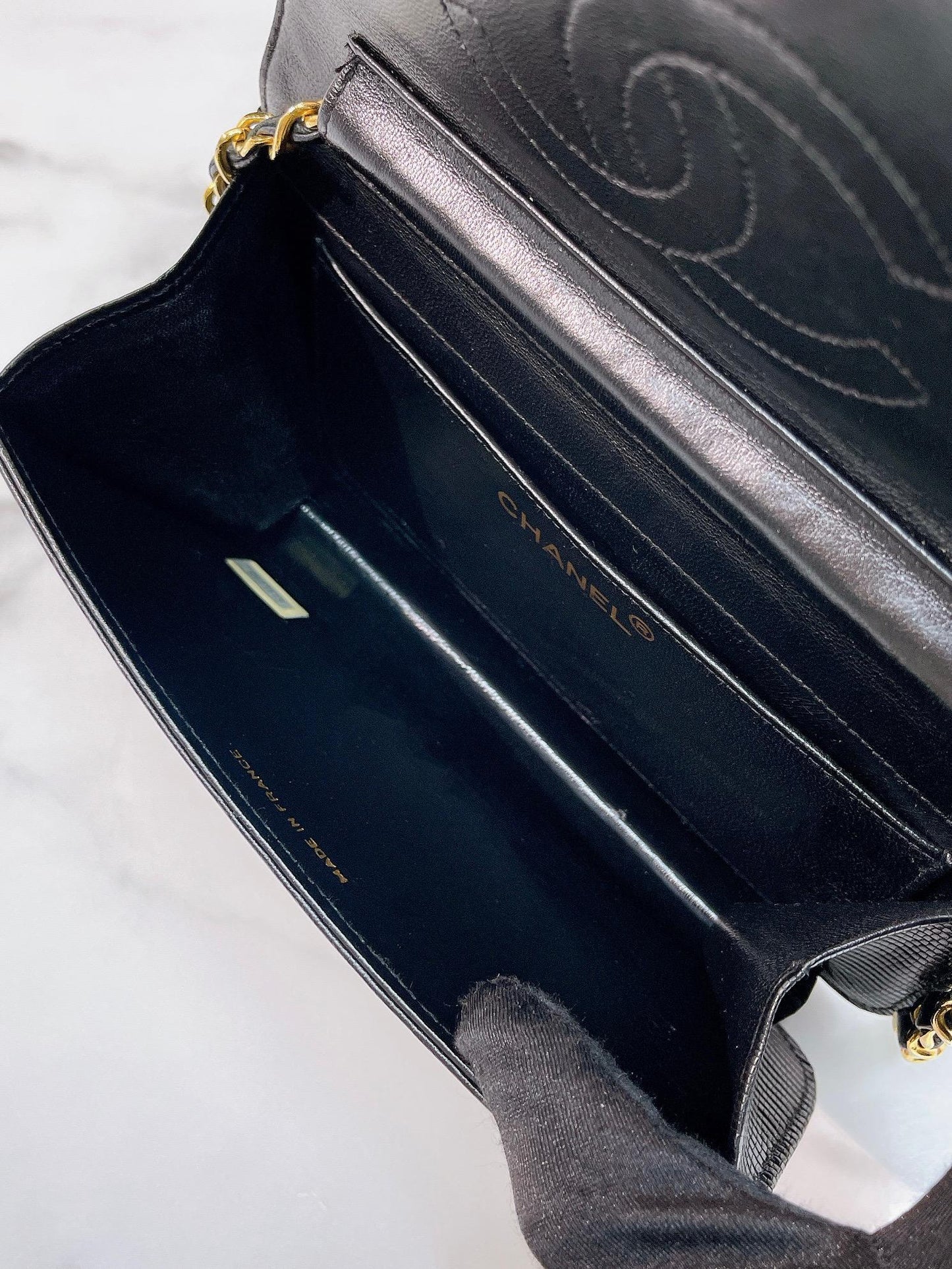 CHANEL VINTAGE WOC in Lizard Leather, BLACK/GOLD