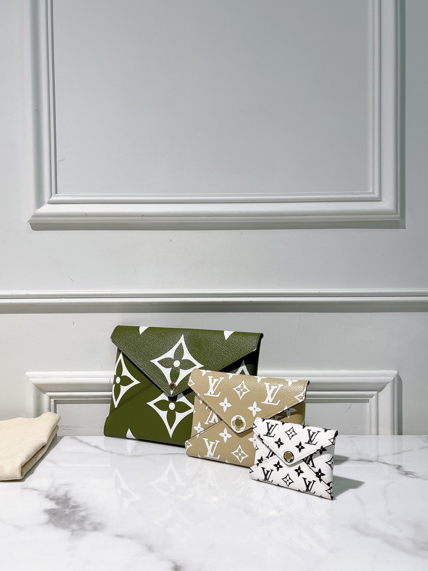 LV KIRIGAMI POCHETTE, Monogram