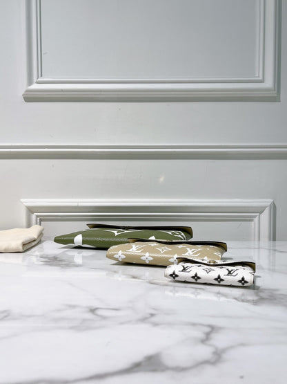 LV KIRIGAMI POCHETTE, Monogram