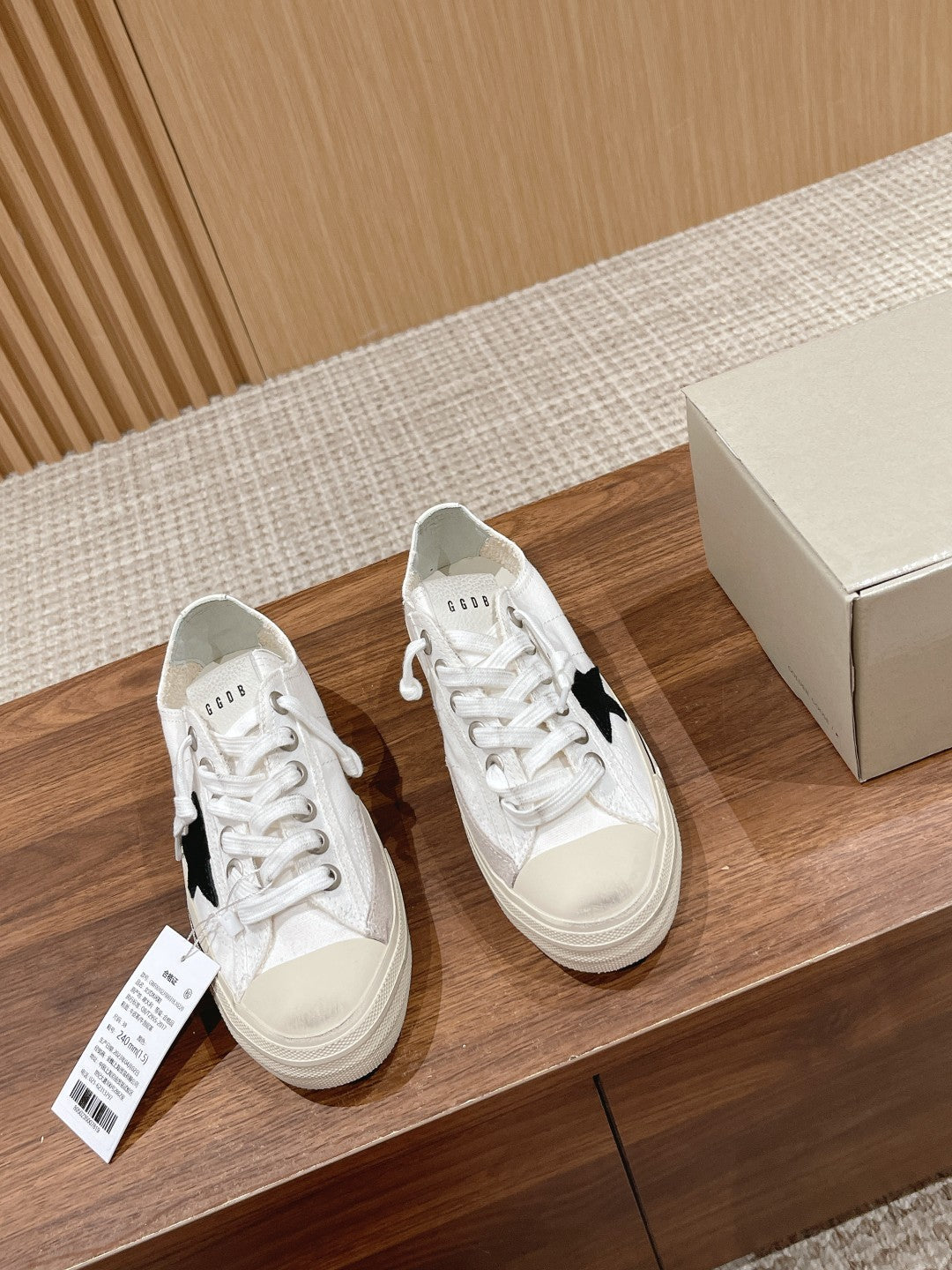 GGDB V Star Series 01