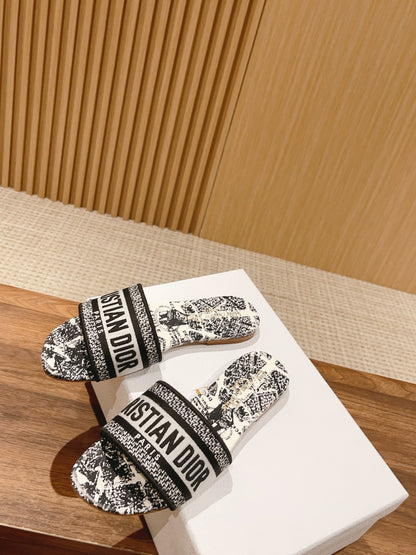 Dior Embroidered Slides, Round-Toe 03