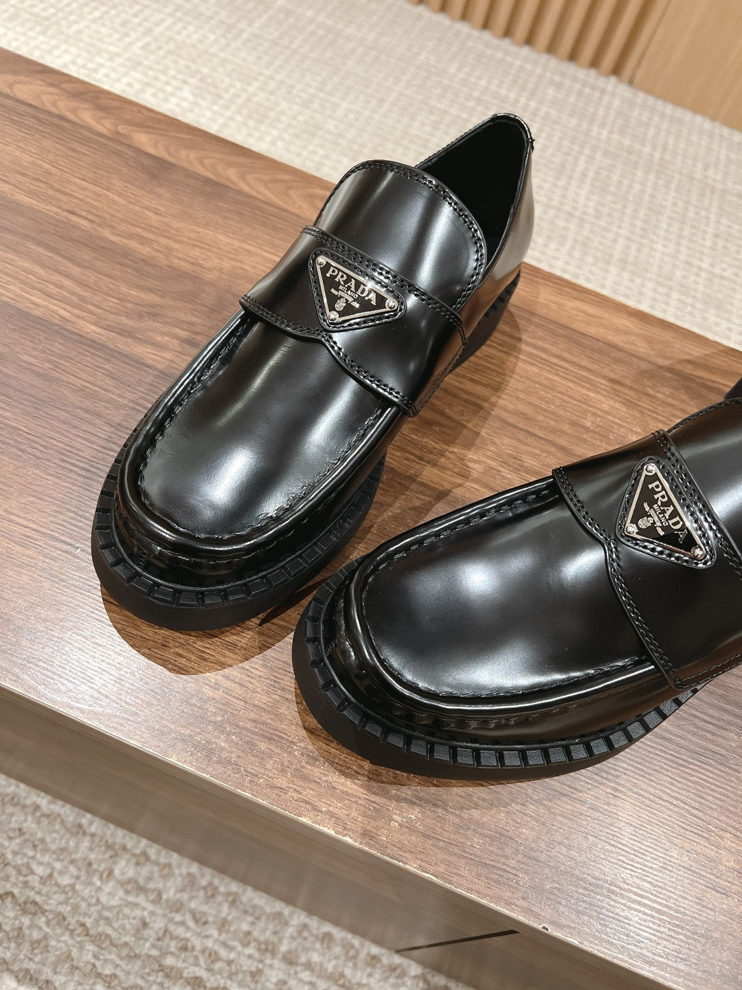 Prada Men Leather Shoes, Black