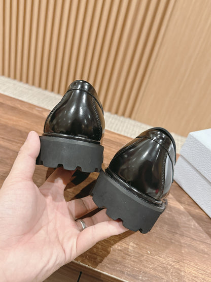 Dior Explorer Men Derby Shoes, Black Gossy