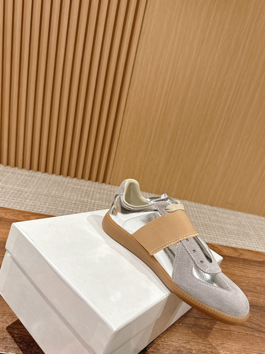 Maison Margiela Replica Sneaker, Gold