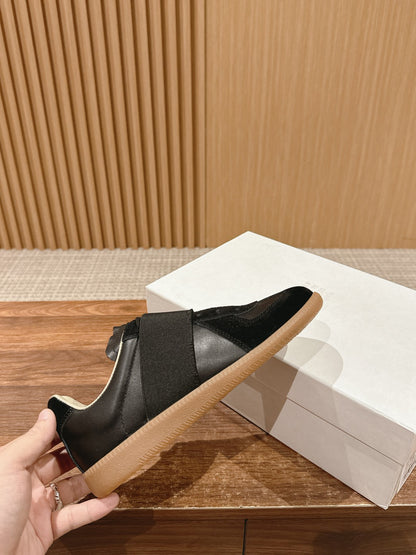 Maison Margiela Replica Sneaker, Black