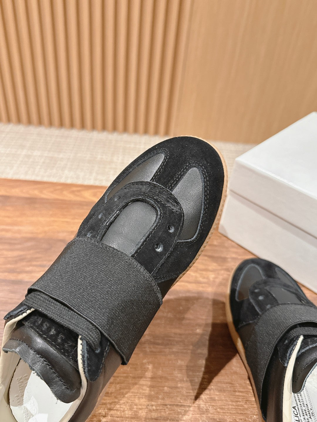 Maison Margiela Replica Sneaker, Black