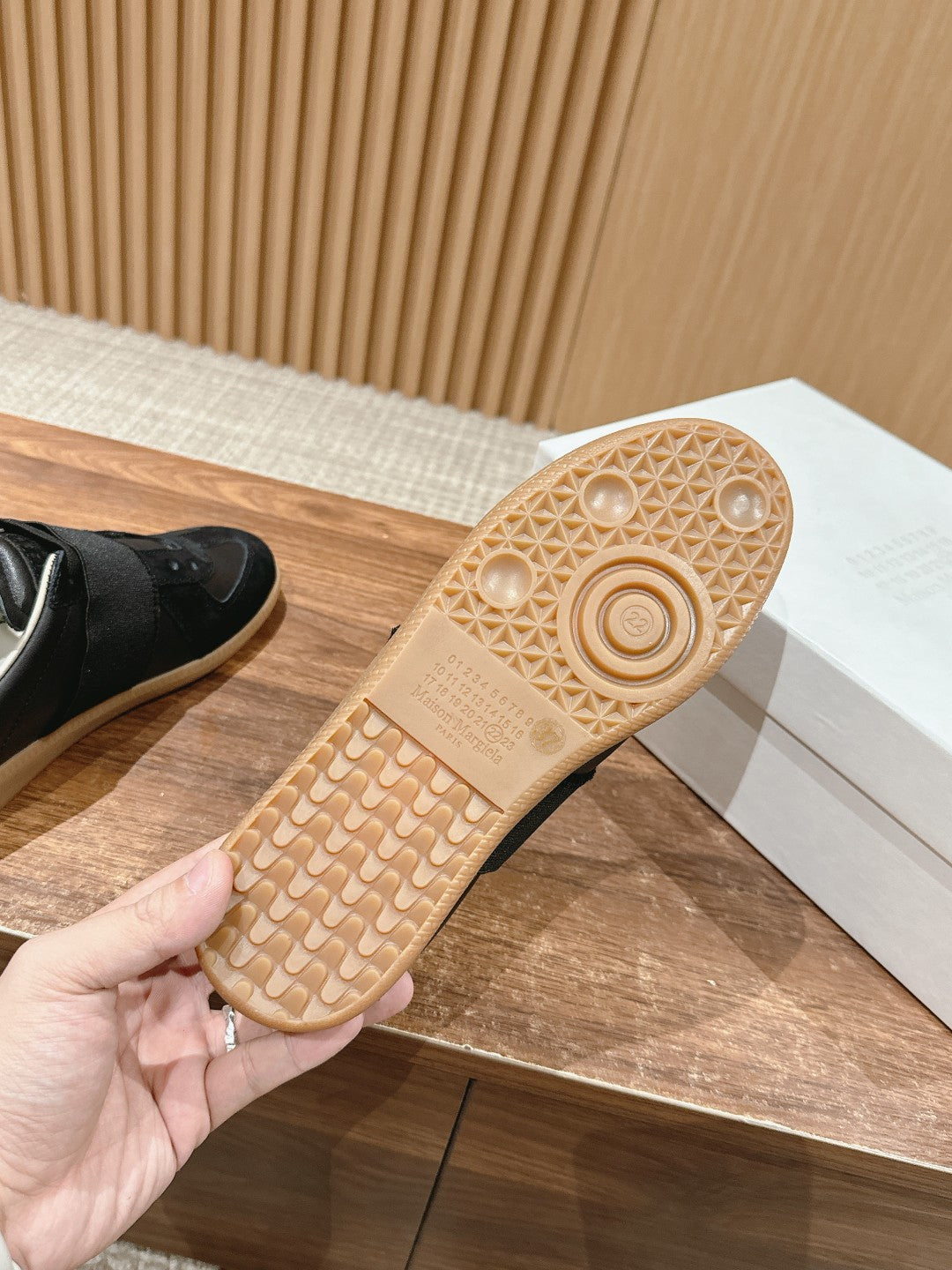 Maison Margiela Replica Sneaker, Black