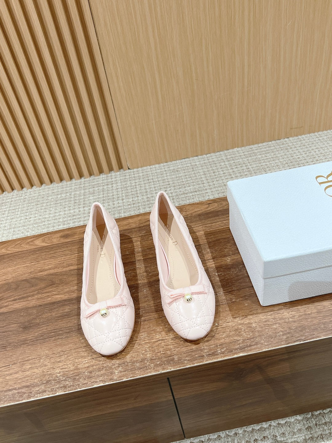 Dior Bow & Pearl Flat, Pink