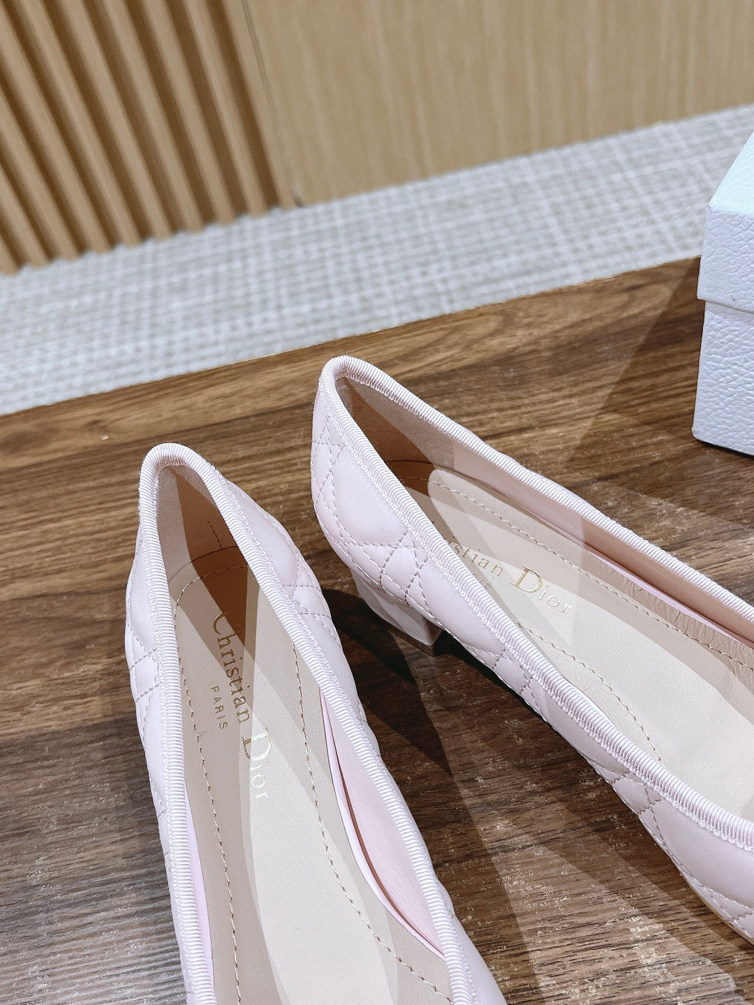 Dior Bow & Pearl Flat, Pink
