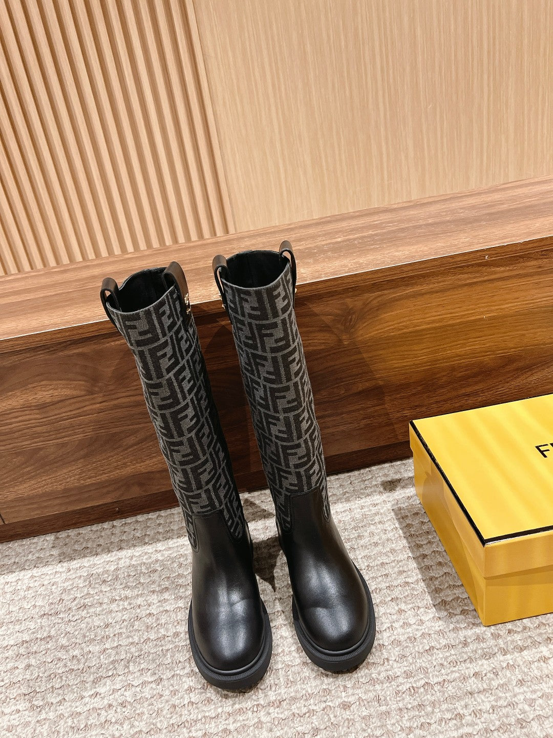 Fendi Fall/Winter Knee-High Boots“FF” Zucca Boots, Grey