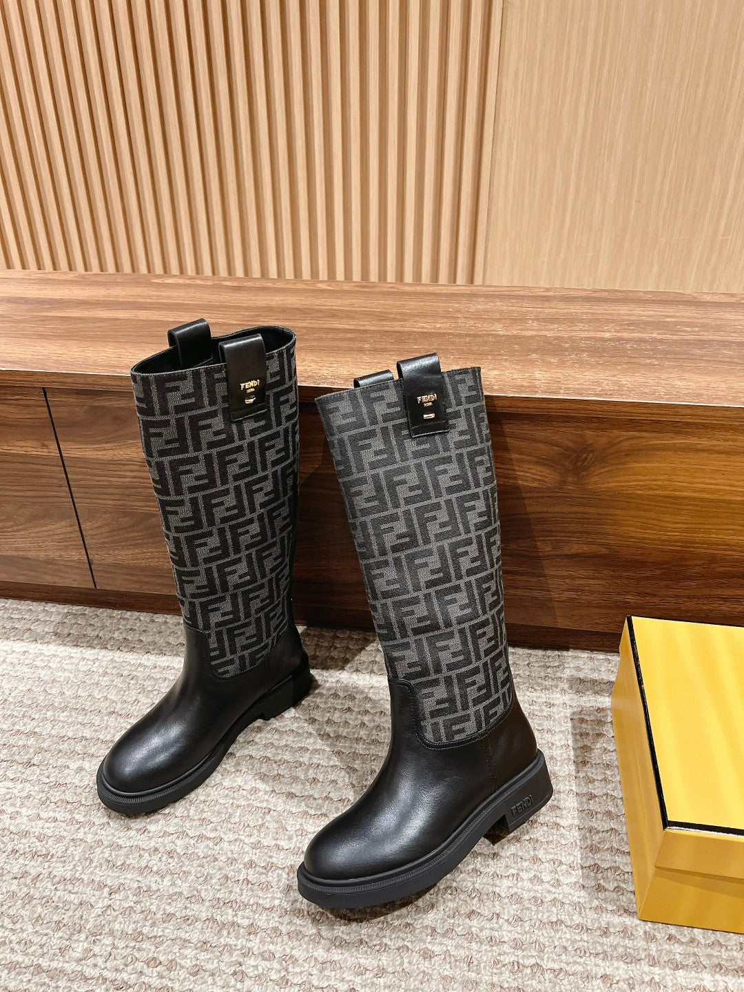 Fendi Fall/Winter Knee-High Boots“FF” Zucca Boots, Grey