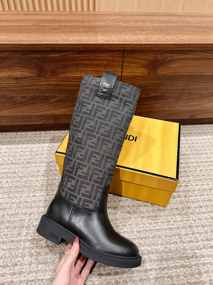 Fendi Fall/Winter Knee-High Boots“FF” Zucca Boots, Grey
