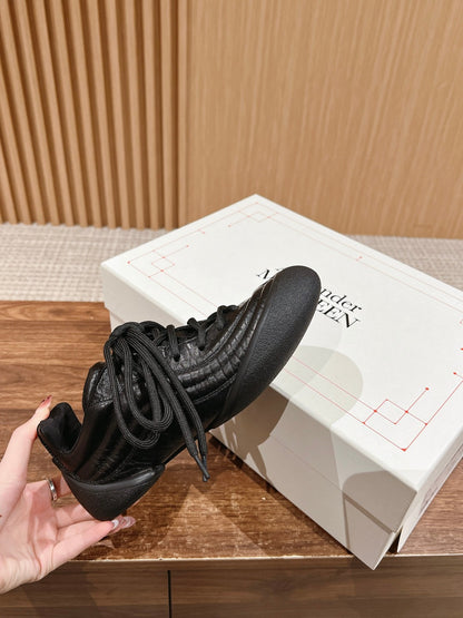 Alexander McQueen Flexion Sneakers, Black