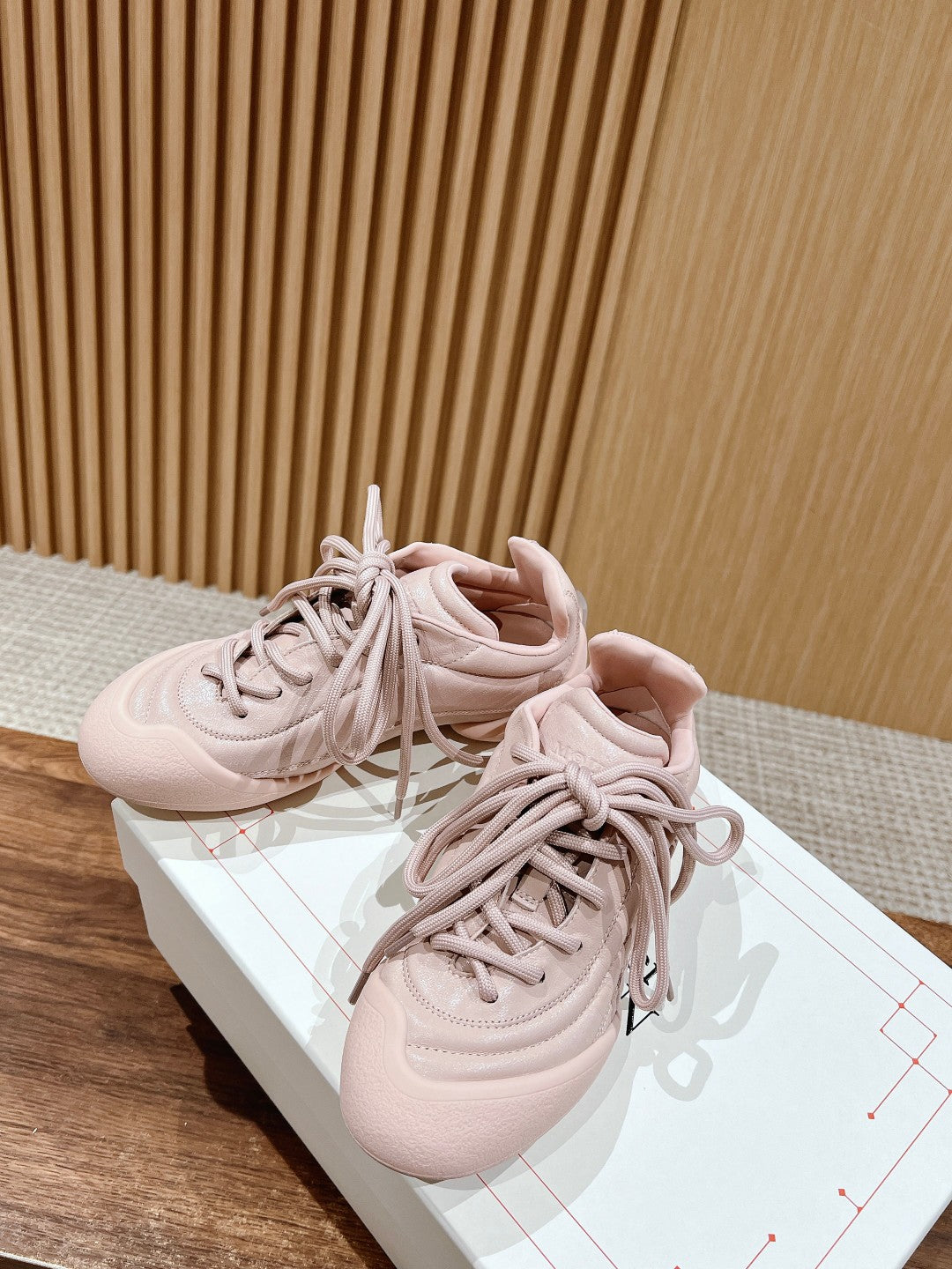 Alexander McQueen Flexion Sneakers, Pink