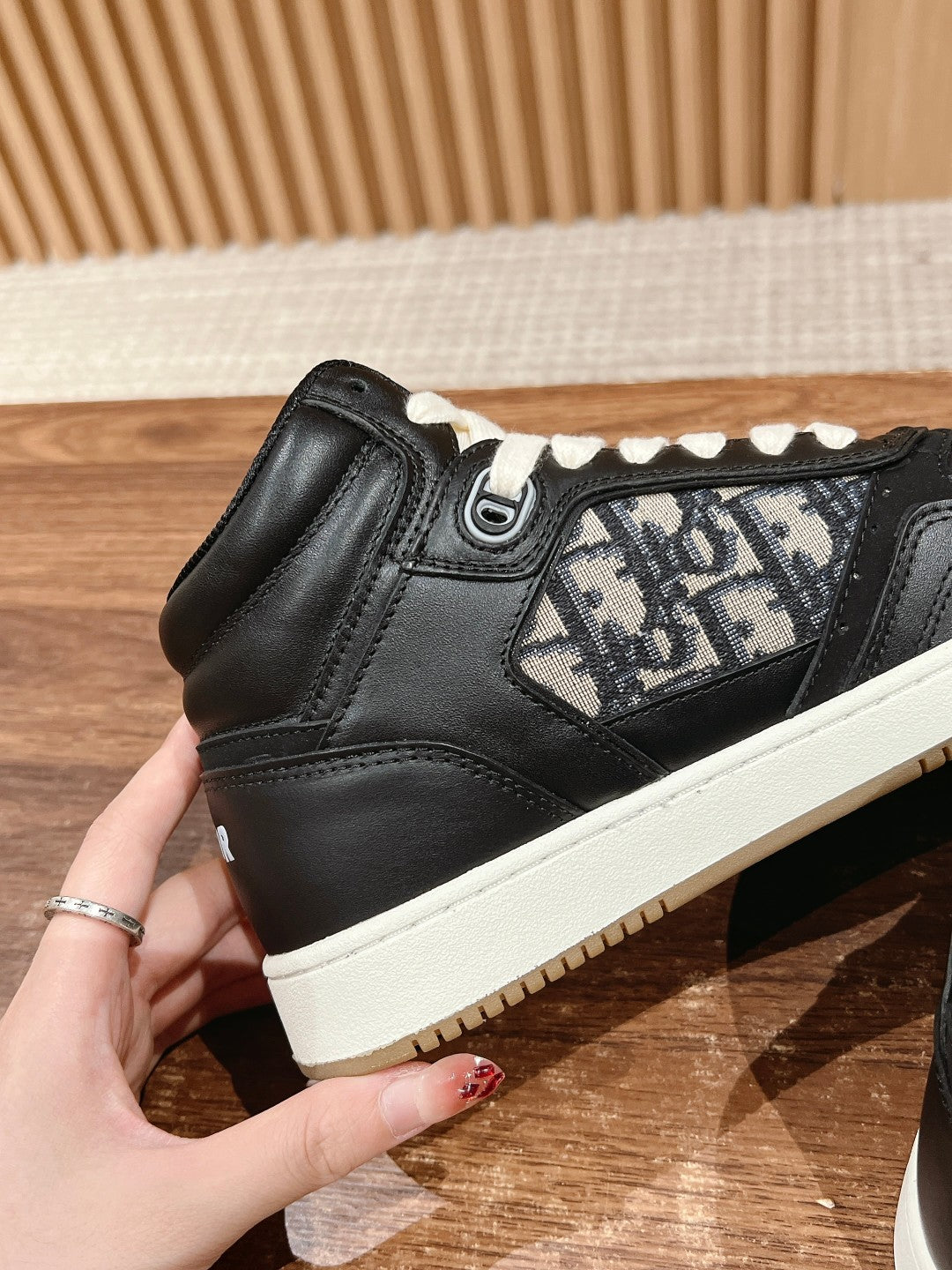 Dior B27# Jacquard Embroidery Craft Series, High-Top 02