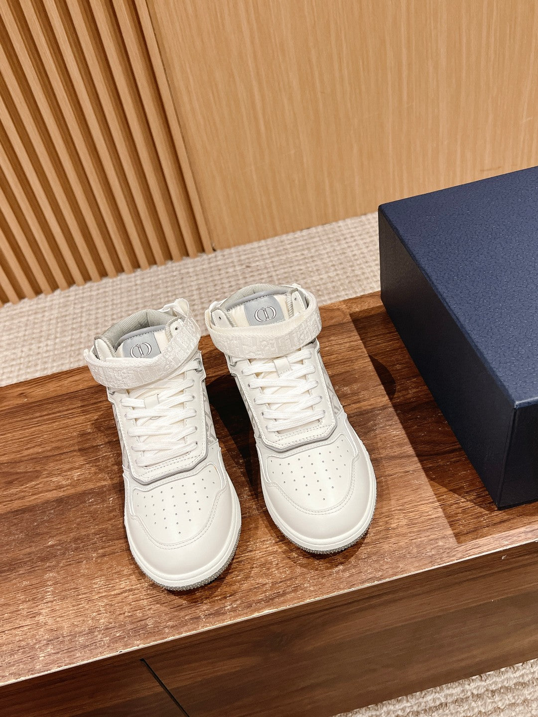 Dior B27# Jacquard Embroidery Craft Series, High-Top 05