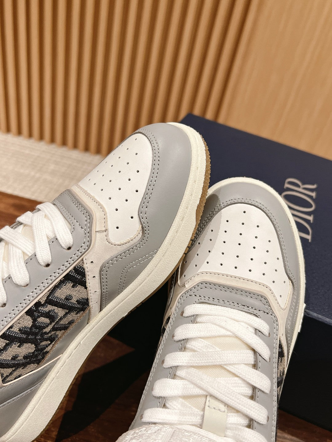 Dior B27# Jacquard Embroidery Craft Series, High-Top 04