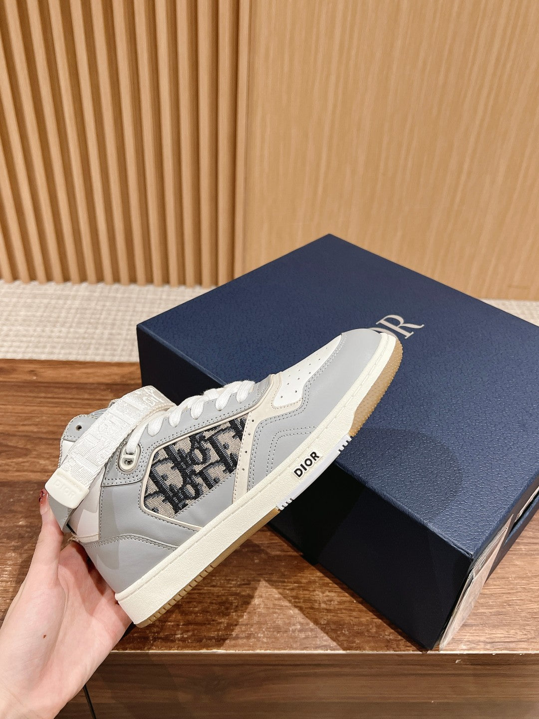 Dior B27# Jacquard Embroidery Craft Series, High-Top 04
