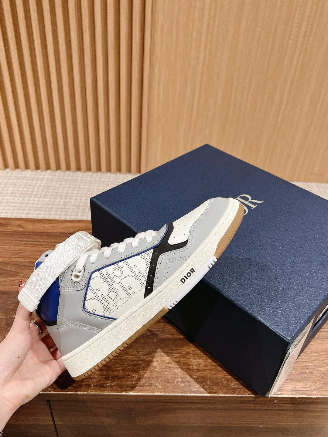 Dior B27# Jacquard Embroidery Craft Series, High-Top 03