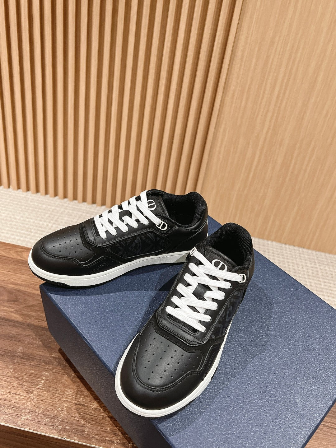 Dior B27# Jacquard Embroidery Craft Series, Low-Top Sneakers Series 19