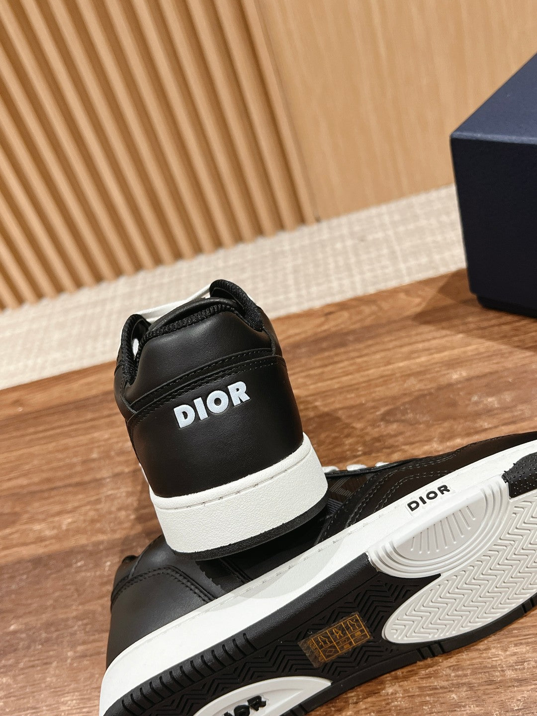 Dior B27# Jacquard Embroidery Craft Series, Low-Top Sneakers Series 19