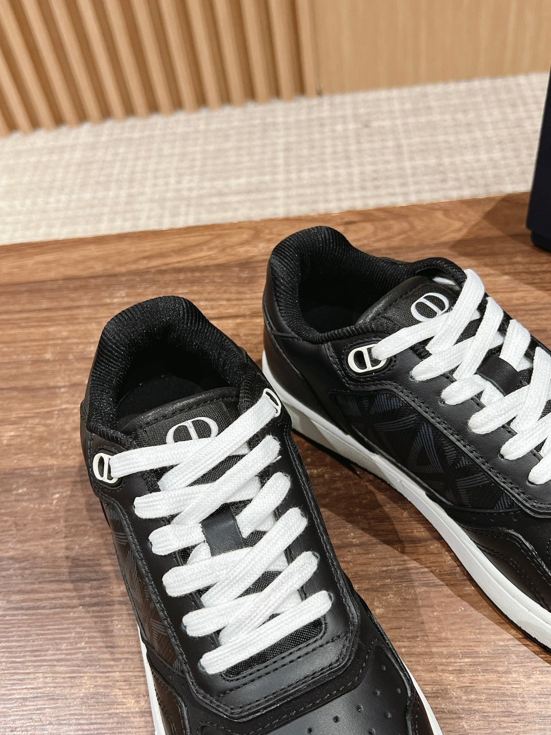 Dior B27# Jacquard Embroidery Craft Series, Low-Top Sneakers Series 19